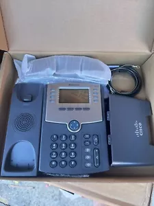 Cisco Model SPA508G 4 Line VOIP Phone - Picture 1 of 4