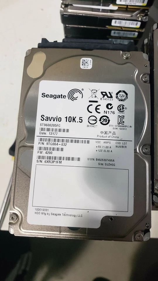 Seagate ST9600205FC 600GB 10K RPM FC Fiber Channel 4Gb/s 2.5" Hard Drive HDD - Image 1 of 1