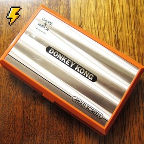 NINTENDO Donkey Kong Game and Watch in Excellent Condition (DK-52) 1982