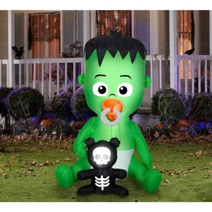 Target Gemmy Animado Soplado por Aire Inflable Nom Nom Bebé con Chupete, 66” de Alto Verde - Imagen 1 de 5