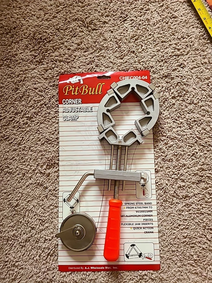 Pitbull Adjustable Corner Clamp Band Vise Tool 67x67mm To 915x915mm Or 2" To 3ft - Image 1 of 4