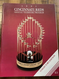 1991 Cincinnati Reds Program Yearbook WS Trophy Scorecard MLB Vintage Book - Picture 1 of 3