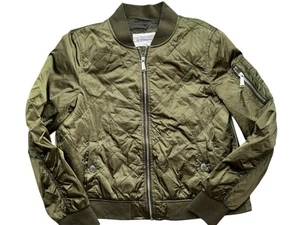 BCBG Generation Khaki Quilted Bomber Jacket (Small) Excellent Condition - Picture 1 of 10
