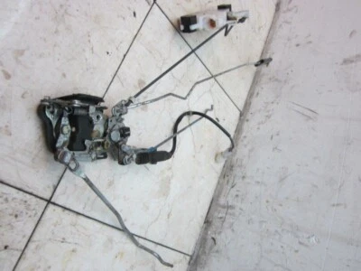 Door Lock Actuator Trooper 1998 2002 Right Passenger Side Front Power Latch OEM - Image 1 of 4