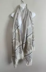 NWT BCBG Maxazria Beige Taupe Gray Tribal Viscose Scarf Fringe Trim 27" x 74" - Picture 1 of 5