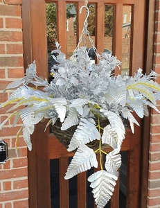 Christmas Hanging Basket Floral Artificial Garde Glitter Winter Festive Ivy Leaf - Picture 1 of 12