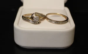 (RI1) Juego de boda de diamantes de oro amarillo de 10 quilates para dama - talla 7 - 3,5 g - 0,25 TCW - Imagen 1 de 5