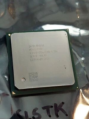 Tested GOOD Intel P4 Pentium 4 SL5TK 1.7 GHz 256KB Socket PGA 478 CPU Processor - Image 1 of 2