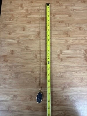 SEMBRADO - COLLAR COLGANTE LARGO OVALADO DRUSY MARCIA MORAN PARA MUJER $75.00 Foto 1 de 4