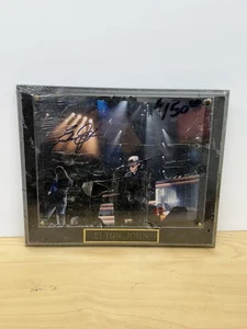 Photo Hand Signed by Elton John Rare Autograph Piano Man + Verified COA - Picture 1 of 7