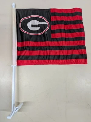 UNIVERSITY OF GEORGIA UGA BULLDOGS STRIPED BULLDOG 11" X 14" NYLON CAR FLAG Foto 1 de 4
