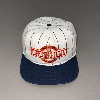De colección Años 90 UNIVERSIDAD DE ILLINOIS GORRA SNAP BACK Lucha Illini Pin Gorra a Rayas Foto 1 de 4