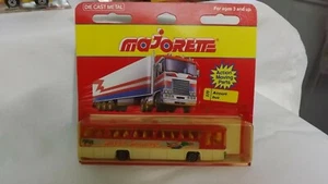 Majorette Airport Bus "Happy Holidays" Action Moving Parts No. 373 - Picture 1 of 2