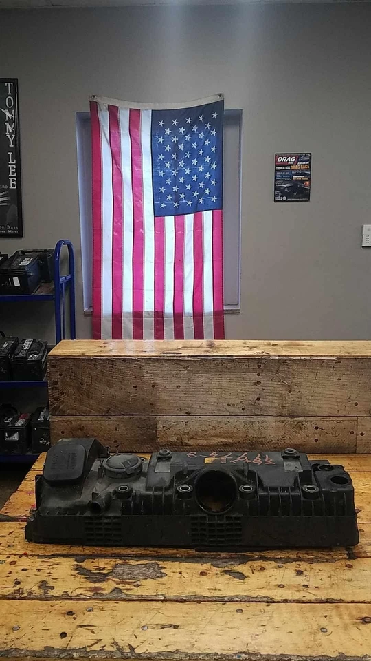 04-10 BMW X5 06-10 550I 650I 04-05 645CI LEFT VALVE COVER W/O TURBO 4.4L & 4.8L - Image 1 of 4