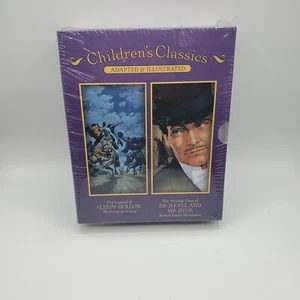 Thriller Classics For Young Readers  Box Set The Time Machine  New Sealed books - Picture 1 of 9