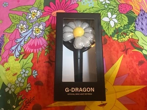 G Dragon ❤️‍🔥 Lightstick Keyring Daisy  🌼 Mini Light Stick Südkorea 2025 - Picture 1 of 4