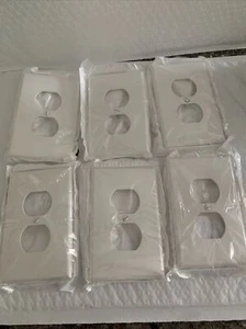 Levitron 6 Pack wallplates - Picture 1 of 2