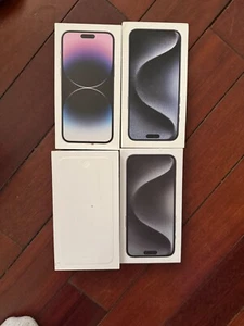 Lot de 4 coques iPhone VIDES UNIQUEMENT - coques de collection - Photo 1 sur 1