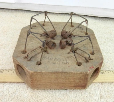 Vintage Victor Choker Mouse Wooden Four Hole Trap Mice !! - Image 1 of 4