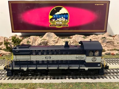 MTH 20-2498-3 Richmond Fredericksburg and Potomac S2 Diesel Dummy LN/Box - Image 1 of 4