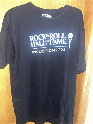 ROCK & ROLL HALL OF FAME INDUCTION 2024 2XL SHIRT (B72) MARY J ,OZZY Foto 1 de 4