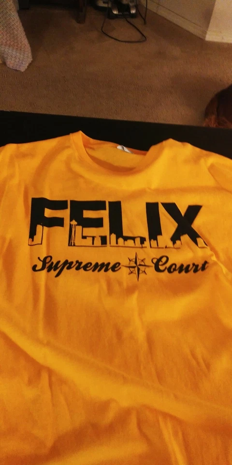 Seattle Mariner King Felix Supreme Court T-shirt XL - Image 1 of 1