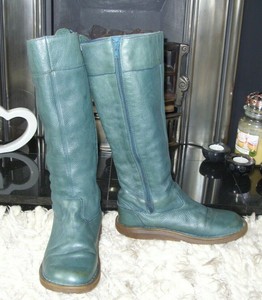 Las mejores ofertas en Dr. Martens Botas Hasta la Rodilla Mujer con Cuero  Superior | eBay