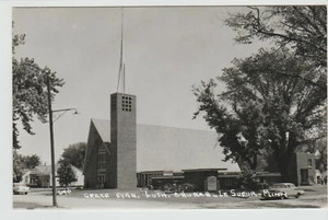 Grace Evangelical Lutheran Church, Le Sueur, Minnesota - 1950s RPPC Postcard - Picture 1 of 2