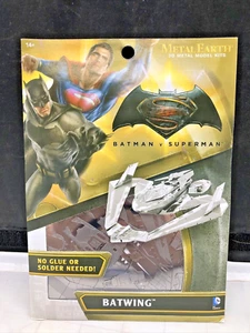 Metal Earth DC Batman vs Superman Batwing Acero 3D Modelo Kit NUEVO - B12 - Imagen 1 de 6