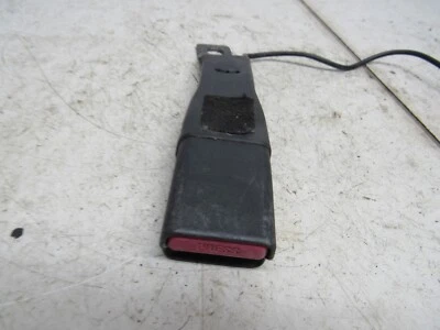 Hebilla del cinturón de seguridad delantero del lado del conductor Kizashi 2011 Suzuki cierre izquierdo OEM Foto 1 de 4