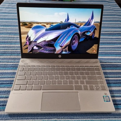 HP Pavilion 13-an0031wm, i3 (8th Gen), 13.3", Wind 11, 128Gb SSD, 8Gb DDR4 RAM - Image 1 of 4