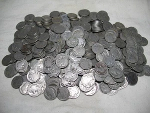 COIN SALE 425+ BUFFALO NICKELS MIXED DATES & MINTS 1913-1938 BELOW AVERAGE LOT - Picture 1 of 3