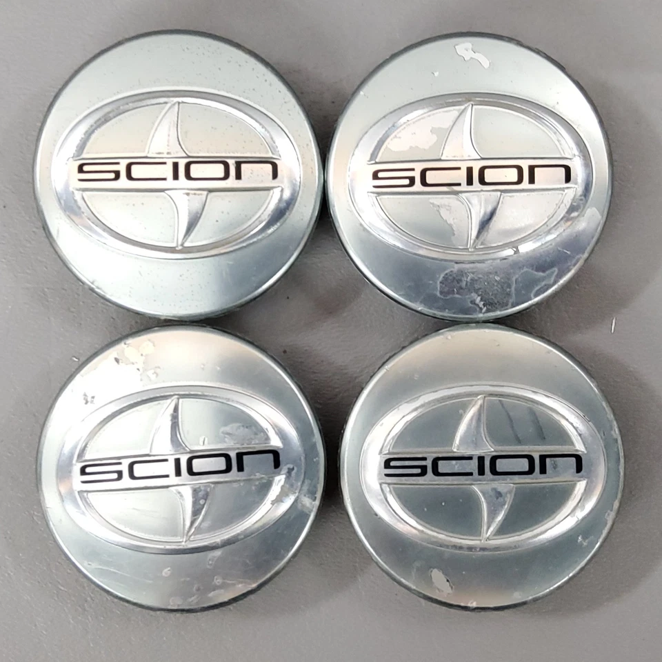 05-13 Scion tC 08-13 xD Tapacubos Centrales Originales de Fábrica JUEGO DE 4 Foto 1 de 4