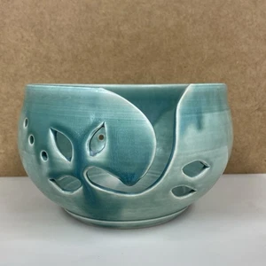 Studio Art Pottery Garn Schüssel Halter Stricken Häkeln Glasiert Keramik Grün Signiert - Bild 1 von 9