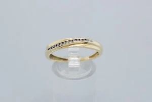 (MA5) Ladies 10K Yellow Gold Diamond Wedding Band .10 ctw 2.3 Grams Size 11.5 - Picture 1 of 6