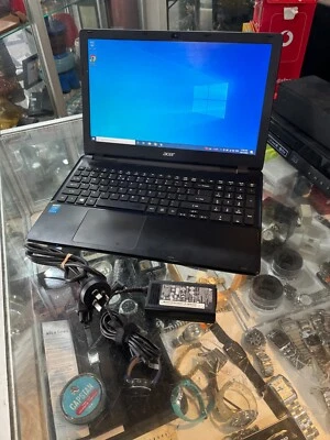 ACER TRAVELMATE P256-M LAPTOP WINDOWS 10 PRO 500GB HDD 8GB RAM I5-4210U - Image 1 of 4