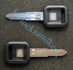 NEW 1992-2002 Isuzu Trooper Trooper 2 Key blanks blank - Bild 1 von 1