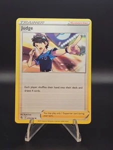 Judge 235/264 Swsh08: Fusion Strike regular no holo jugable como nuevo - Imagen 1 de 2