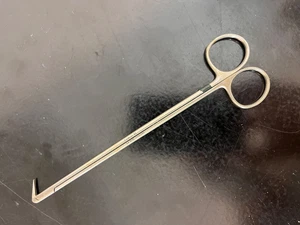 Codman Lawrie Modified Circumflex Scissors 54-8016  without stabilizing bar 130° - Picture 1 of 7