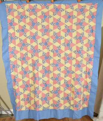 Graphic 30's Touching Stars Antique Quilt Top, Nice Blue Border & Great Design! - Image 1 of 4