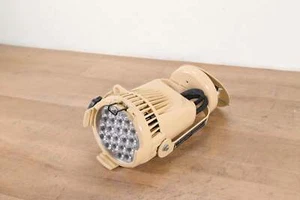 ETC Desire D22 Studio Tungsten LED Wash Fixture CG00TL2 - Picture 1 of 7