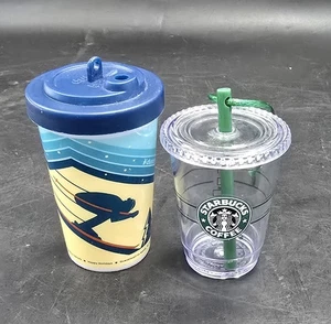 2 adornos navideños Starbucks taza fría transparente con pajita y taza de esquí - Imagen 1 de 4