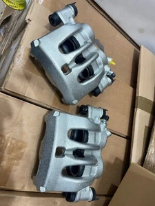 2 PINZE FRENO ANTERIORI NUOVE VW CRAFTER 2.0 2.5TD BLUETDI 2006-2016 - Foto 1 di 7