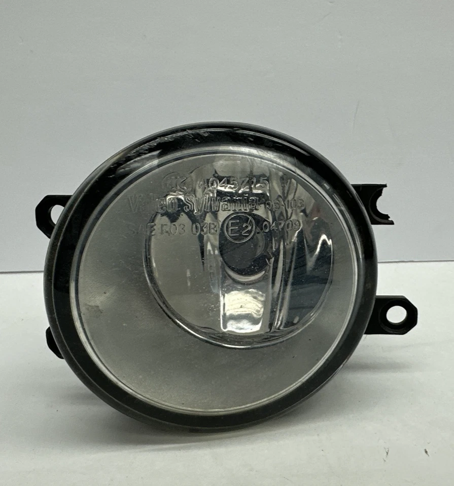 Оригинальные противотуманные фары 2012 Toyota Camry XLE 8122006071 - Изображение 1 из 4