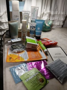 Lot of Beauty Skin Care Products As Pictured, Deodorant, Blistex, Crabtree Evely - Picture 1 of 4