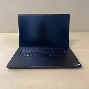 Razer Blade 15 15.6" i7-8750H 2.2GHz 16GB RAM 2TB HDD 256GB SSD GeForce GTX 1060 - Imagen 1 de 6