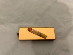 Cenicero de bolsillo de viaje de latón vintage de los años 50 tobogán de metal Tobacacciana sin usar - Imagen 1 de 5