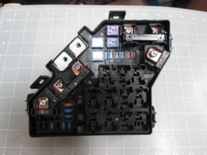 HONDA PA66+PPE NAA2J7U0L080719 SNA-A210 FUSE BOX T53480 - Picture 1 of 4
