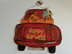 Happy Harvest Back Of Red Truck Fall Hanging Decoration Pumpkins And Metal Leaf - Foto 1 di 7