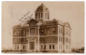 COURTHOUSE INTERNATIONAL FALLS MINNESOTA MN RPPC POSTCARD 1910 - Picture 1 of 2